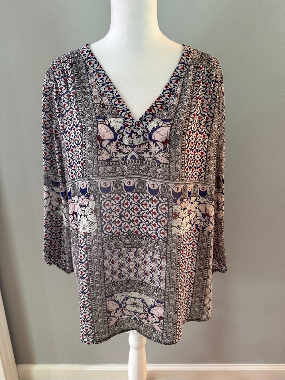 fun 2 fun Navy and Cream Floral Patchwork V-Neck Tunic